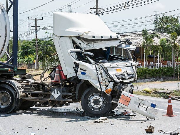 who-is-liable-for-truck-accidents-in-queens