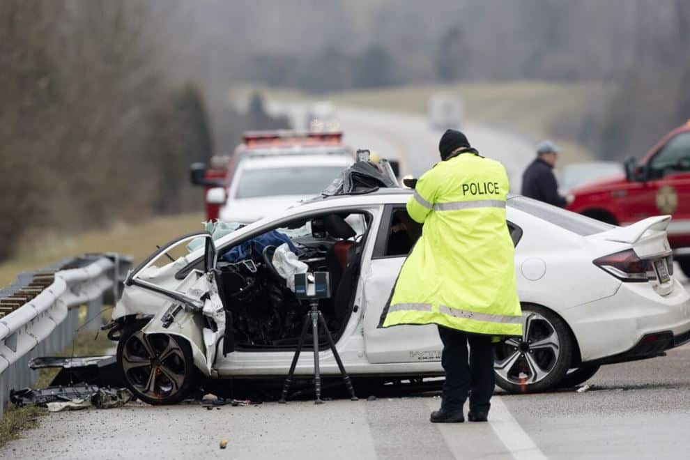 is-it-worth-it-to-hire-an-injury-lawyer-for-a-car-accident